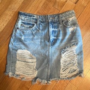 Carmar light blue ripped jean skirt